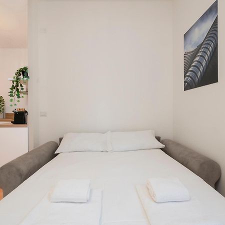 I Host Apartment - Gressoney 2 Milan Luaran gambar